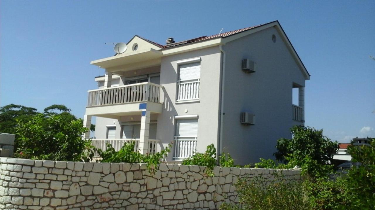 Villa Adria Сресер Екстер'єр фото